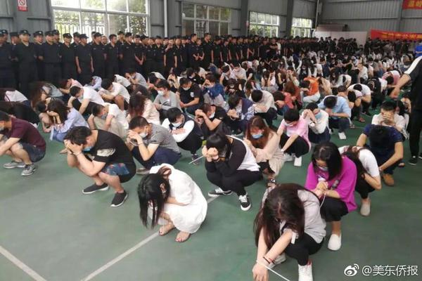 【cggolive吃瓜官網】免稅店里購買的運飛香水