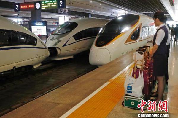 【黑料社】包含15名布衣和14名戰士
